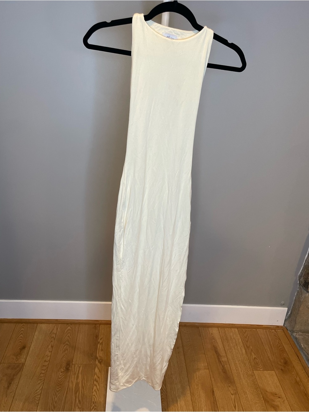 Oh Polly Sleeveless Long Cream Maxi Dress w Back Cutout - Size 0